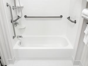 Redan Walk-In Bathtub Installation iStock 155282869 300x225